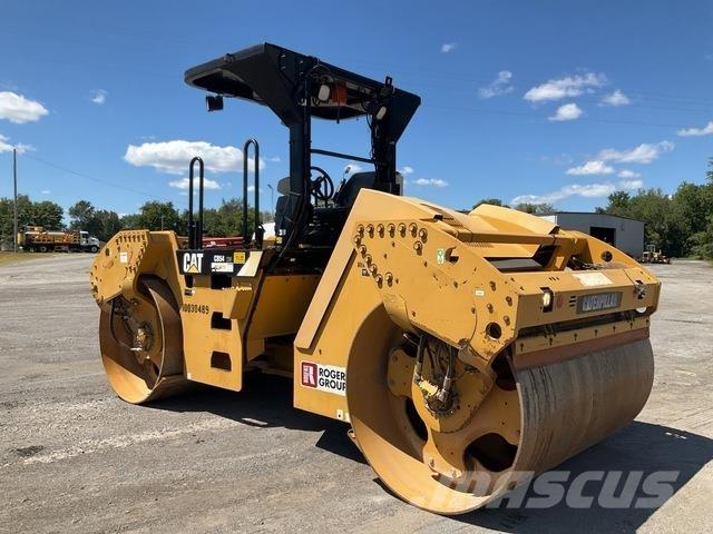 CAT CB54 Valjci sa duplim bubnjem