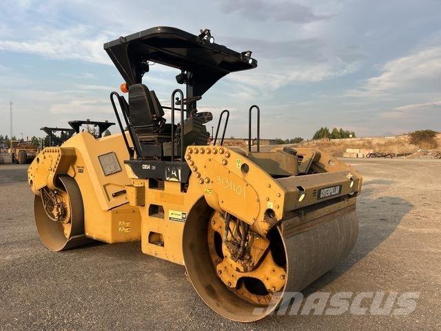 CAT CB54 XW Valjci sa duplim bubnjem