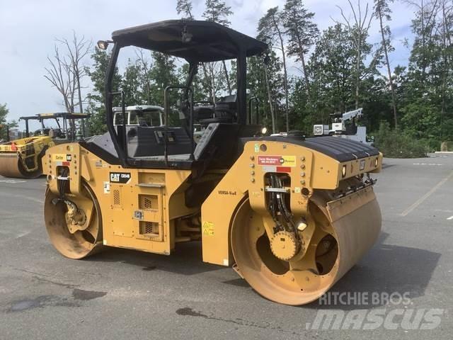 CAT CB54B Valjci sa duplim bubnjem