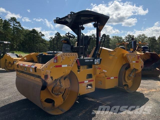 CAT CB54XW Valjci sa duplim bubnjem