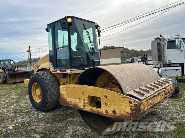 CAT CS-563 Valjci sa jednim bubnjem