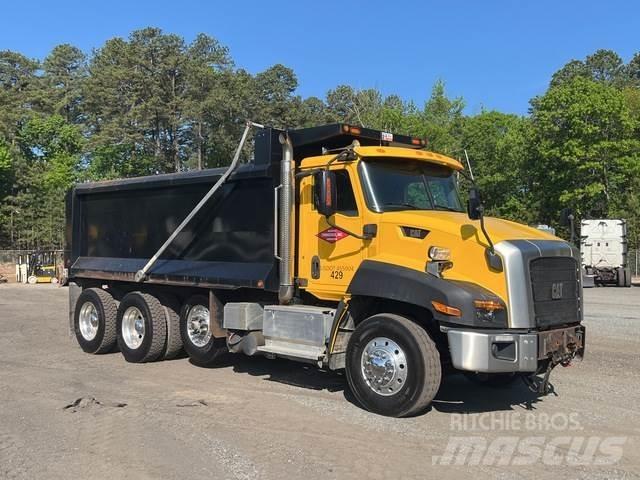 CAT CT660S Kiperi kamioni