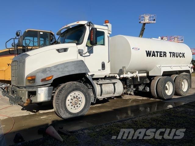 CAT CT660S Kamioni za vodu
