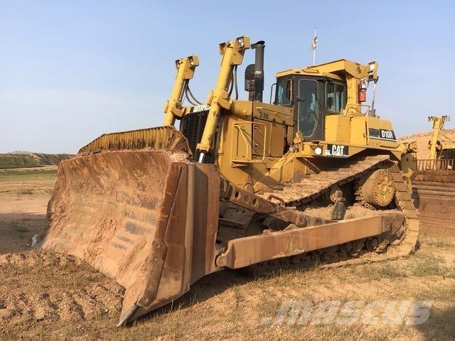 CAT D10R Buldožeri guseničari