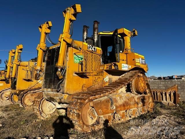 CAT D10T Buldožeri guseničari