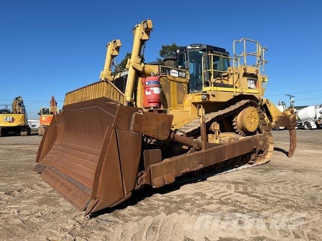 CAT D10T Buldožeri guseničari