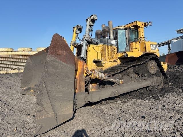 CAT D10T Buldožeri guseničari