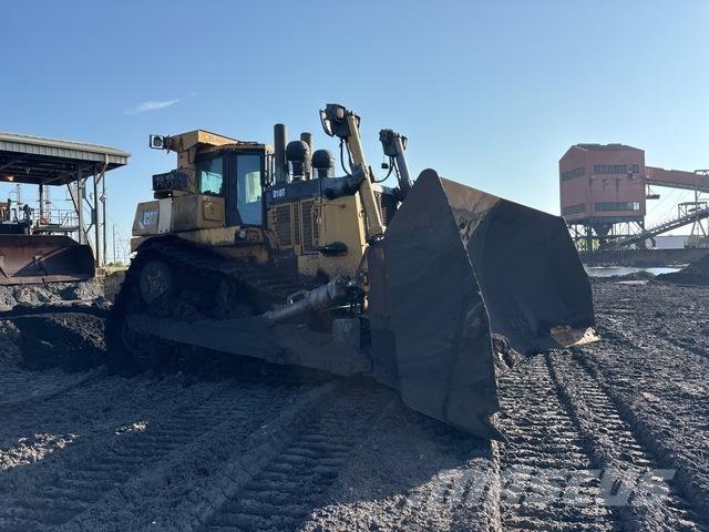 CAT D10T Buldožeri guseničari