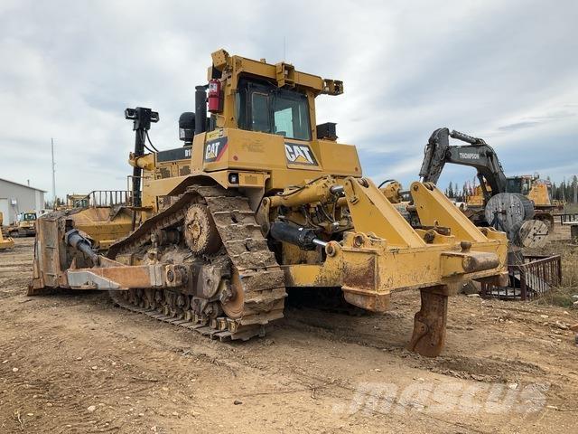 CAT D10T Buldožeri guseničari