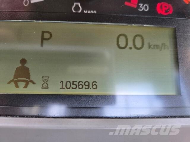 CAT D11T Buldožeri guseničari