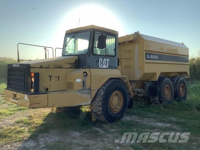 CAT D300E Kamioni za vodu