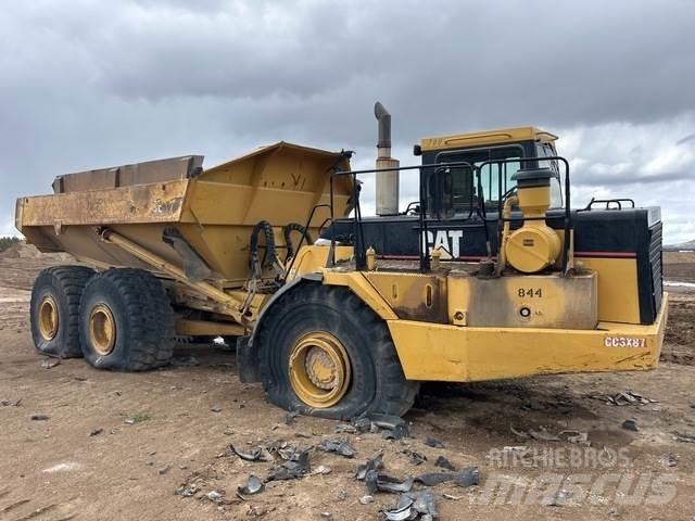 CAT D400E Zglobni damperi