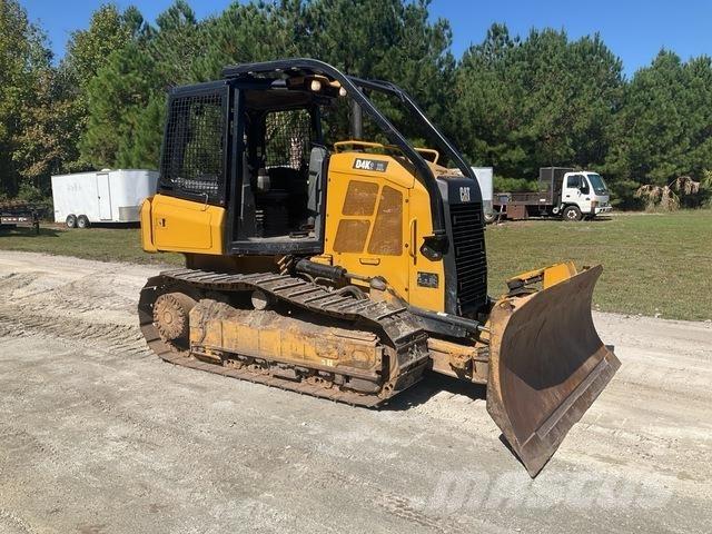 CAT D4K2 XL Buldožeri guseničari