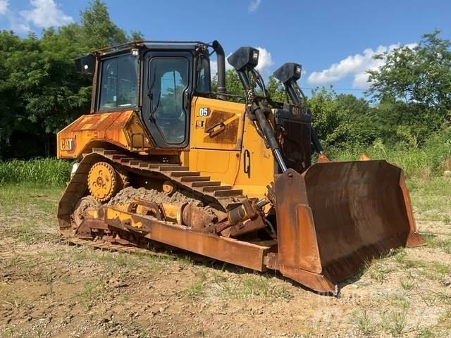CAT D5 Buldožeri guseničari