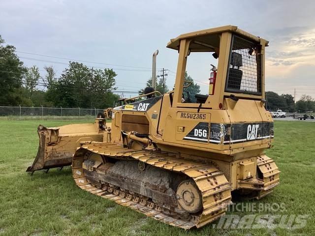 CAT D5G LGP Buldožeri guseničari