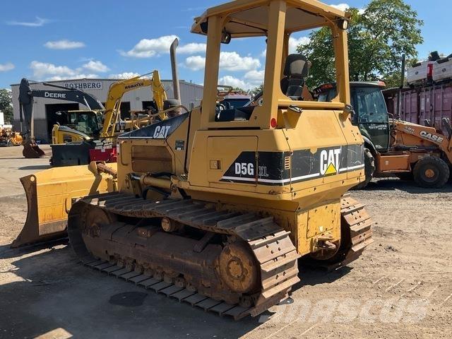 CAT D5G XL Buldožeri guseničari