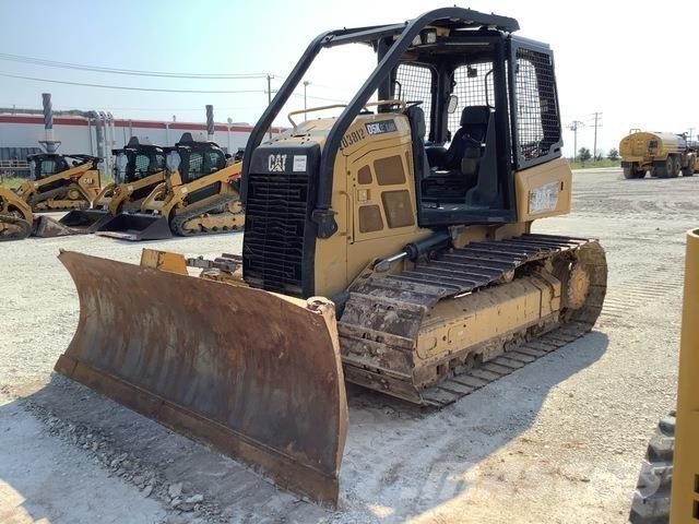 CAT D5K2 LGP Buldožeri guseničari