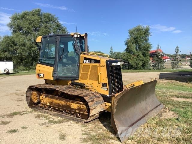 CAT D5K2 LGP Buldožeri guseničari