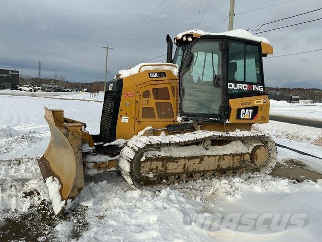 CAT D5K2 XL Buldožeri guseničari