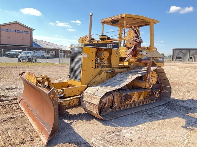 CAT D5M LPG Buldožeri guseničari