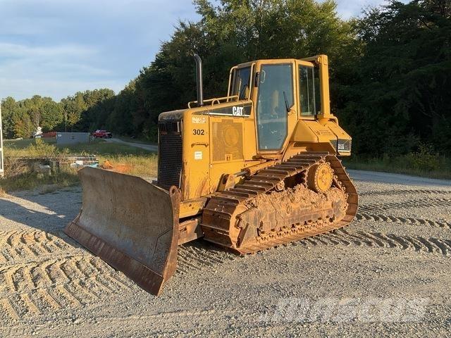CAT D5N XL Buldožeri guseničari