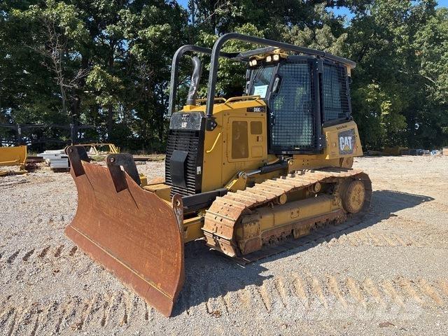 CAT D6K2 XL Buldožeri guseničari