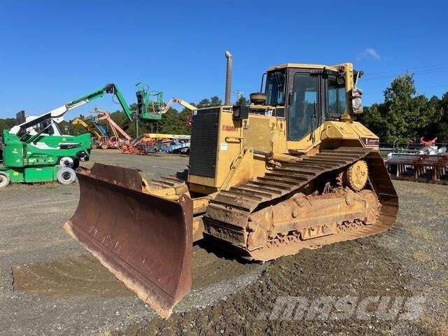 CAT D6M LGP Buldožeri guseničari