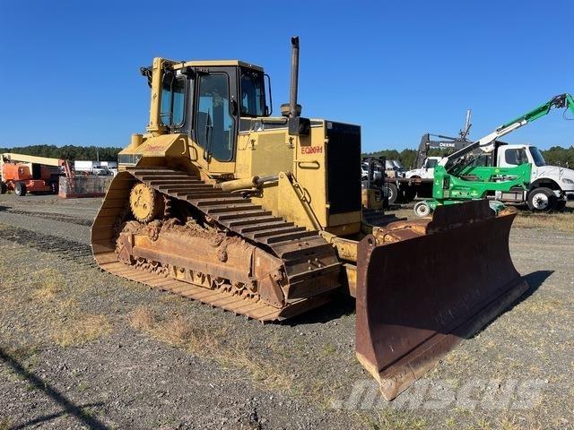 CAT D6M LGP Buldožeri guseničari