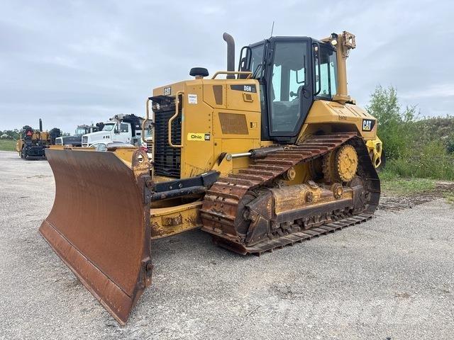 CAT D6N XL Buldožeri guseničari