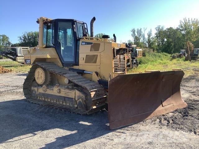 CAT D6N XL Buldožeri guseničari