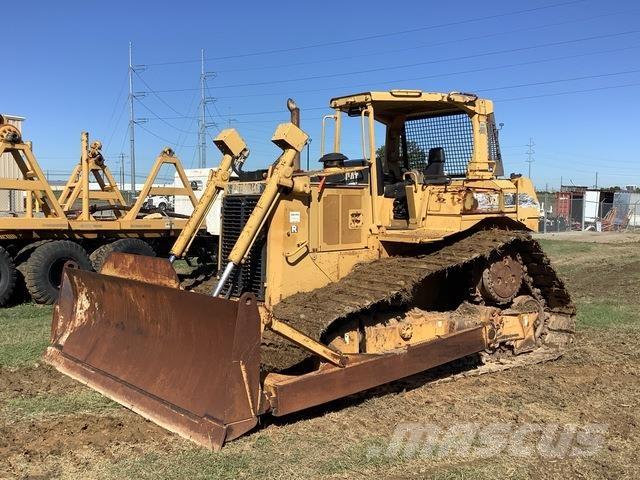 CAT D6R Buldožeri guseničari
