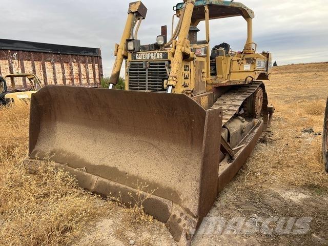 CAT D6R XL Buldožeri guseničari