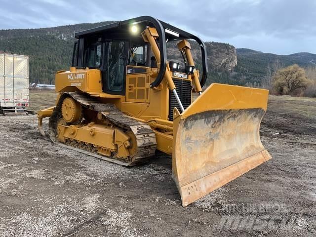 CAT D6T Buldožeri guseničari