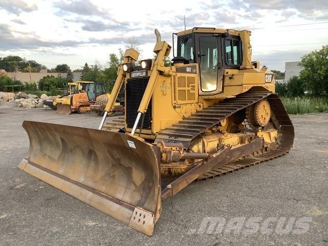 CAT D6T LGP Buldožeri guseničari