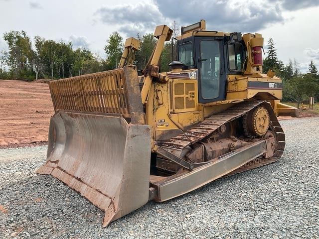 CAT D6T XL Buldožeri guseničari