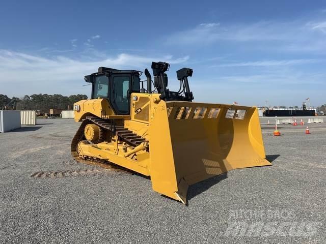CAT D7 Buldožeri guseničari