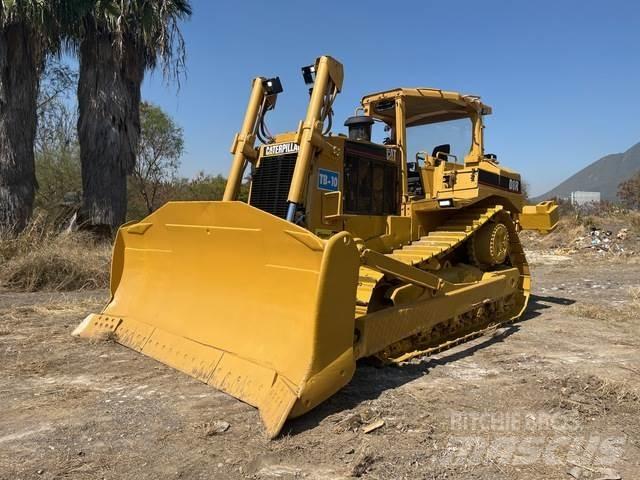 CAT D8R Buldožeri guseničari