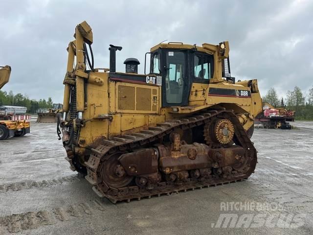 CAT D8R Buldožeri guseničari