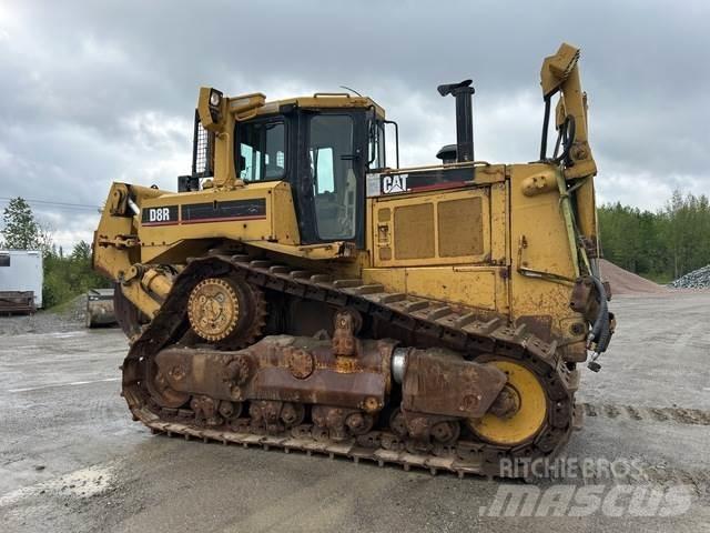 CAT D8R Buldožeri guseničari