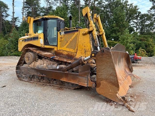 CAT D8T Buldožeri guseničari