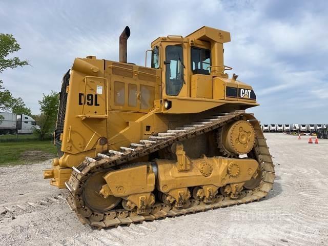 CAT D9L Buldožeri guseničari