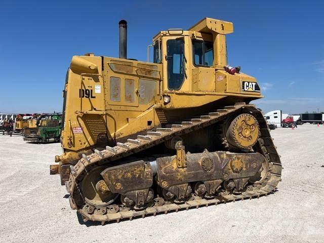 CAT D9L Buldožeri guseničari