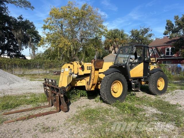 CAT TH560B Teleskopski viljuškari