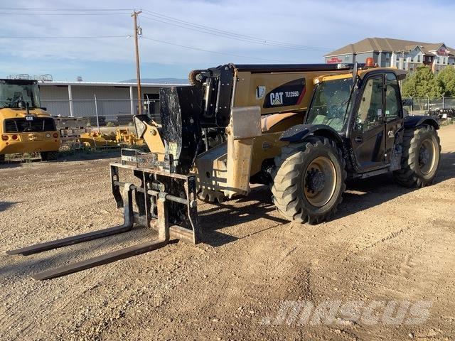 CAT TL1255D Teleskopski viljuškari