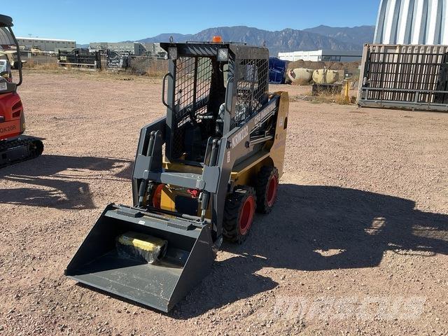 CFG KRW232 Skid steer mini utovarivači