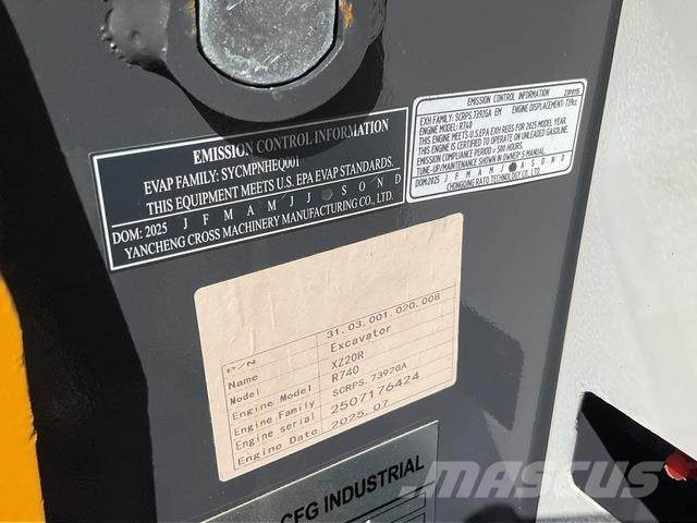 CFG XZ20R Bageri guseničari