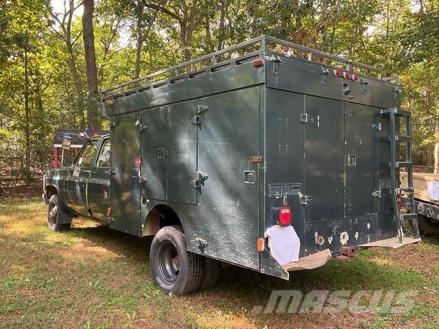 Chevrolet 2500 Komunalna vozila za opštu namenu