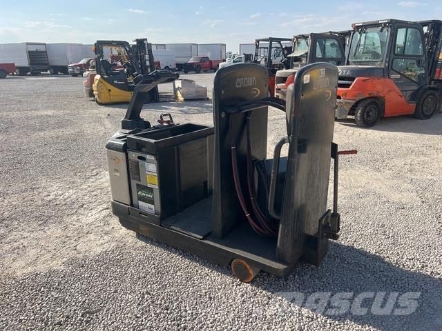 Crown TR4500 Tegljači