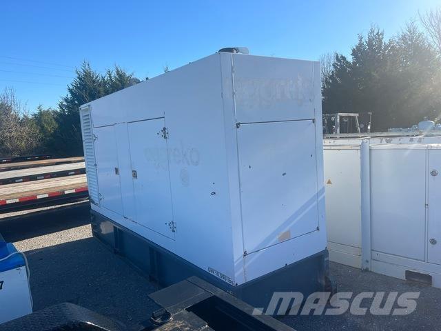 Cummins 200 Dizel generatori