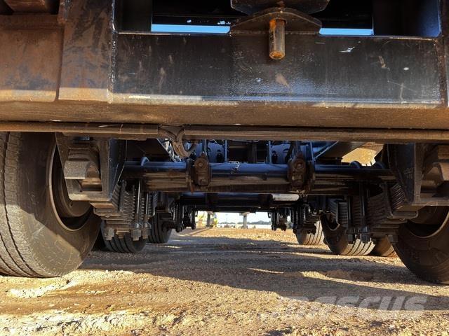  Custom Built Niski utovarivači